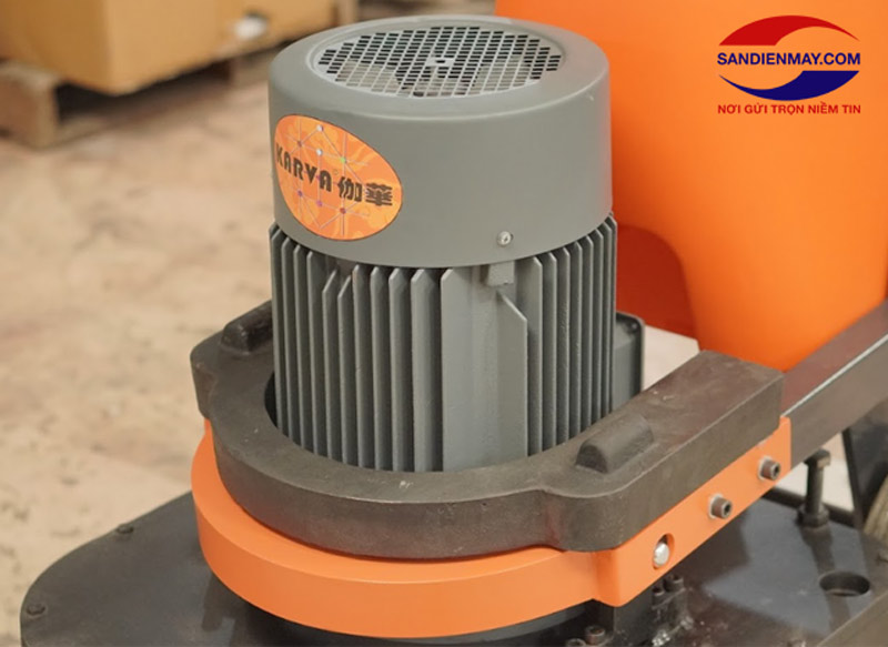Motor của máy chà sàn Karva có hiệu năng làm việc ổn định